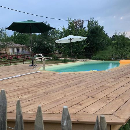 Vérac La Grange D'Oustaud B&B 외부 사진