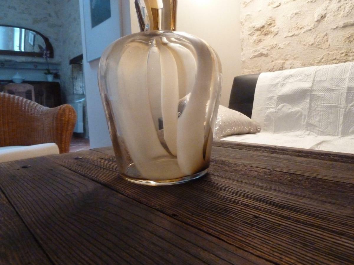 Vérac La Grange D'Oustaud B&B 외부 사진