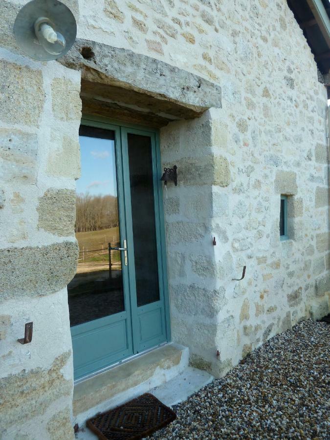 Vérac La Grange D'Oustaud B&B 외부 사진