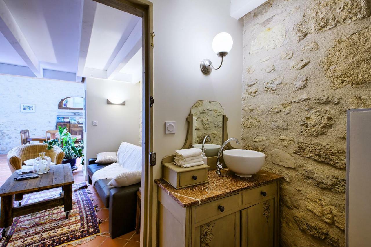Vérac La Grange D'Oustaud B&B 외부 사진
